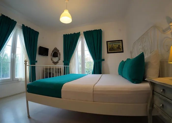 Hotel Adelfia Alaçatı