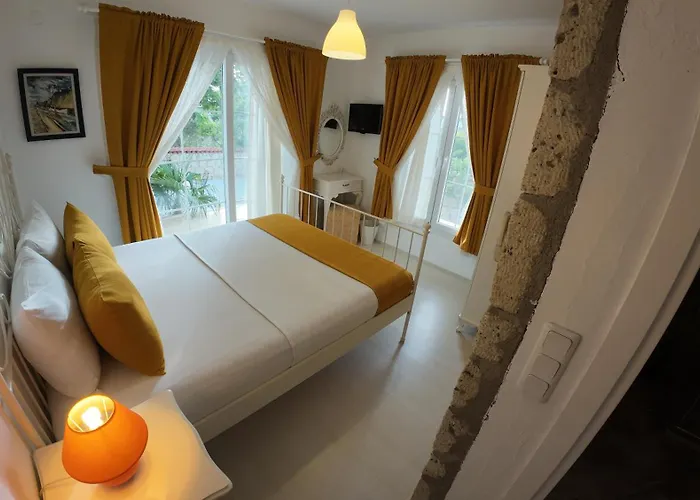 Hotel Adelfia