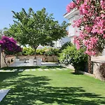Adelfia Hotel Alaçatı