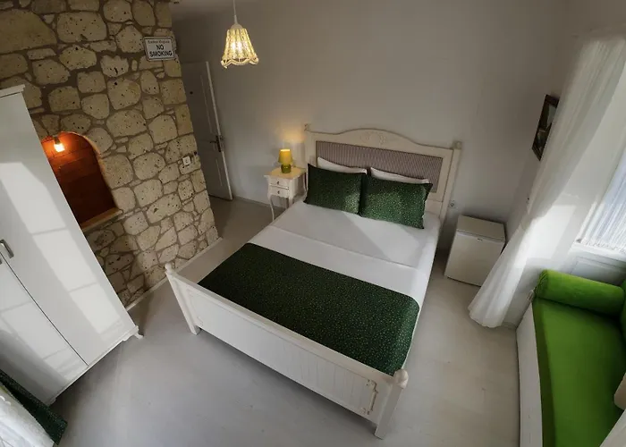 Szálloda Adelfia 2*