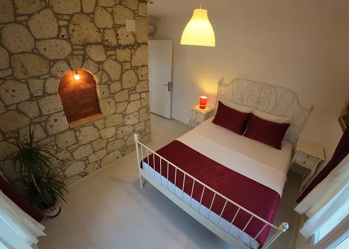 Adelfia Szálloda 2*